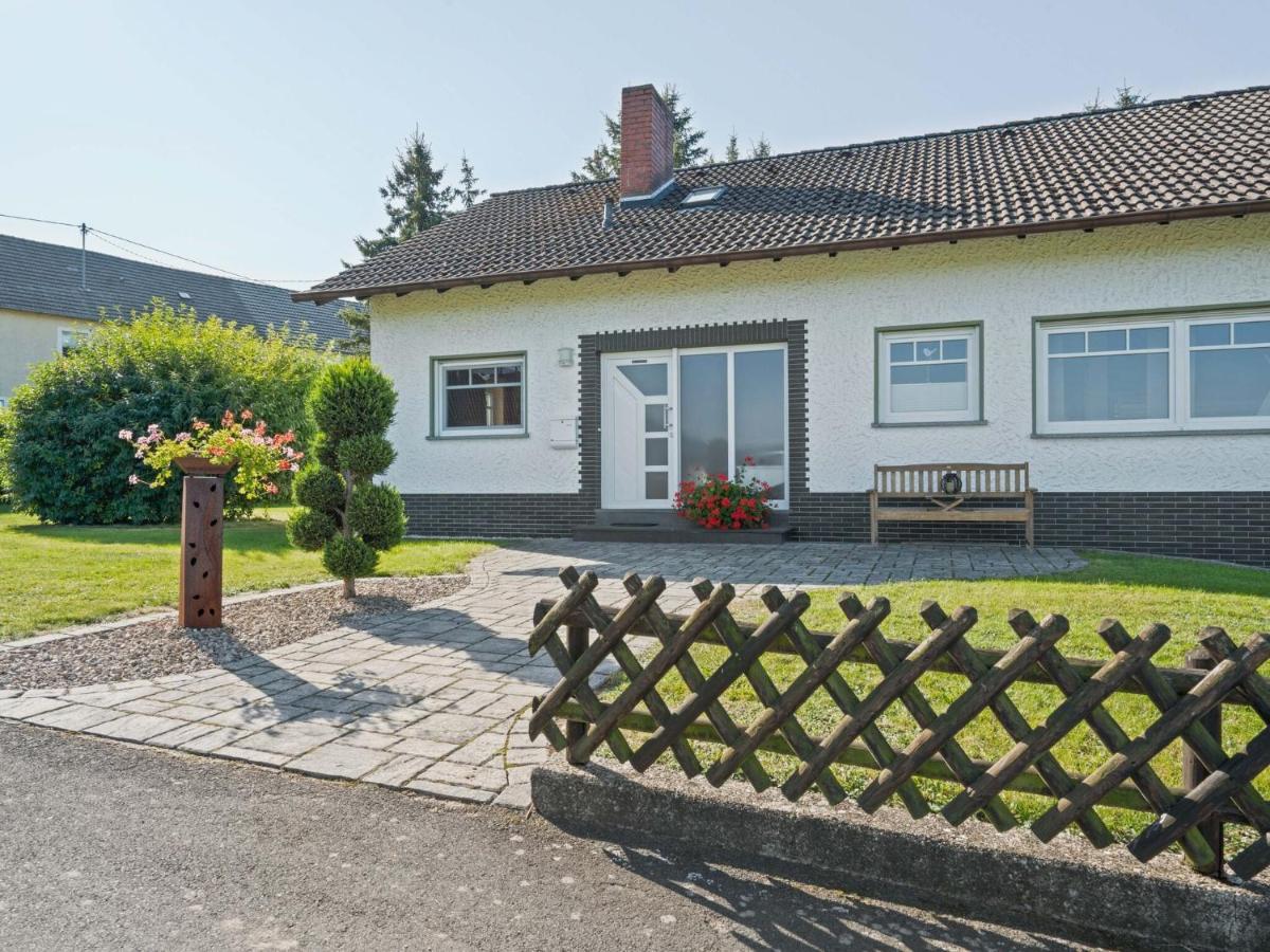 A Detached Holiday Home In A Highly Scenic Area Trierscheid Luaran gambar